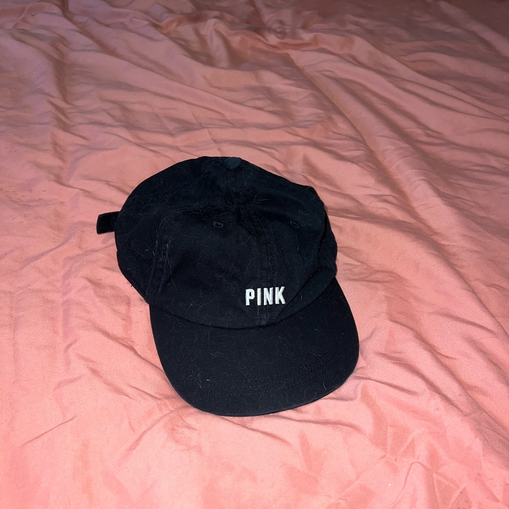 Hat with leggings from pink
